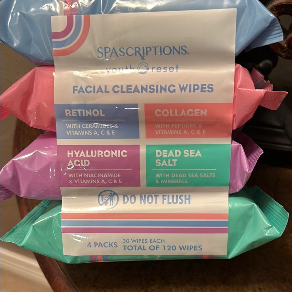 Youth Reset Facial Cleansing Wipes - Multi-Color Pack - Picture 5 of 5